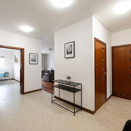 Wola Sunset Apartment Free Parking Varsó Kültér fotó
