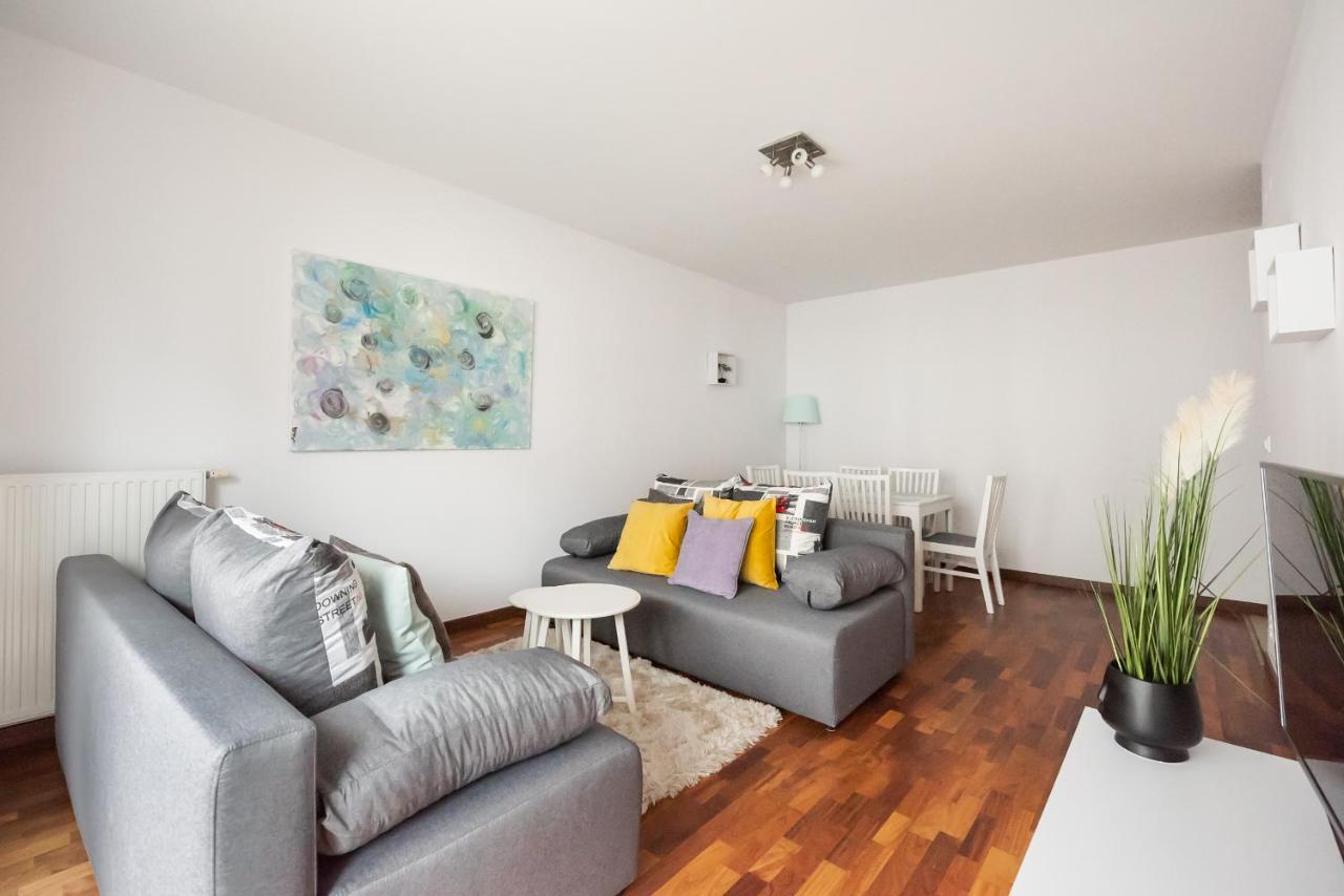 Wola Sunset Apartment Free Parking Varsó Kültér fotó