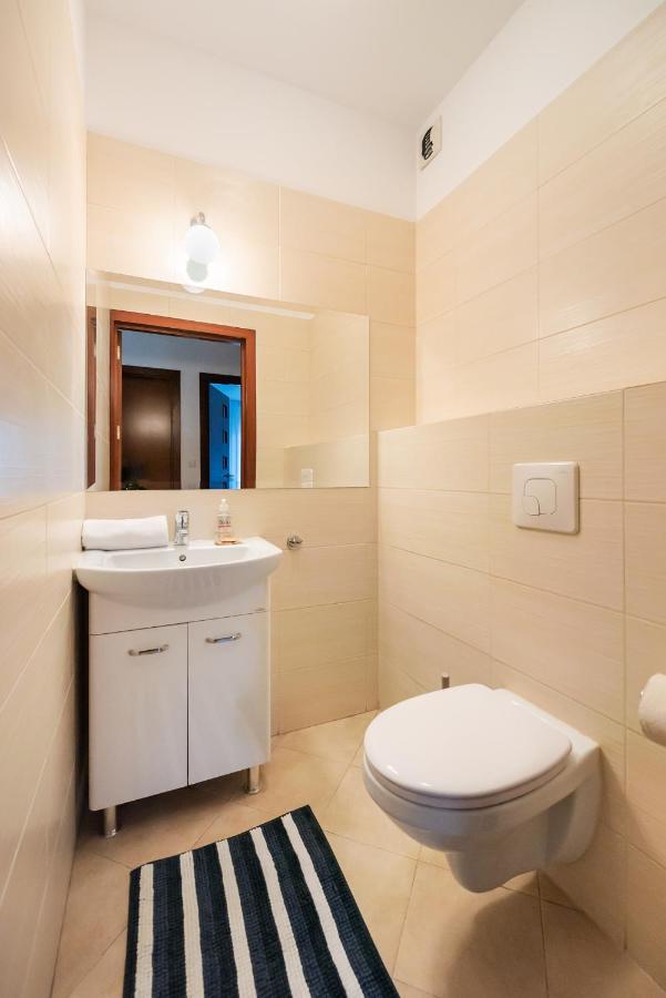 Wola Sunset Apartment Free Parking Varsó Kültér fotó